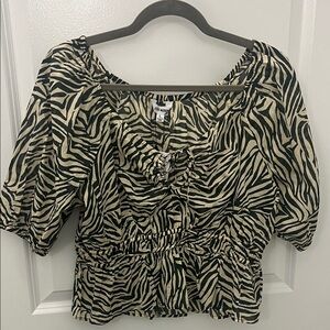 Steve Madden Green and Cream Zebra Print Blouse